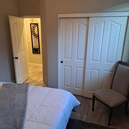 In Law Unit, 2 Bedroom Suite Roseville Extérieur photo