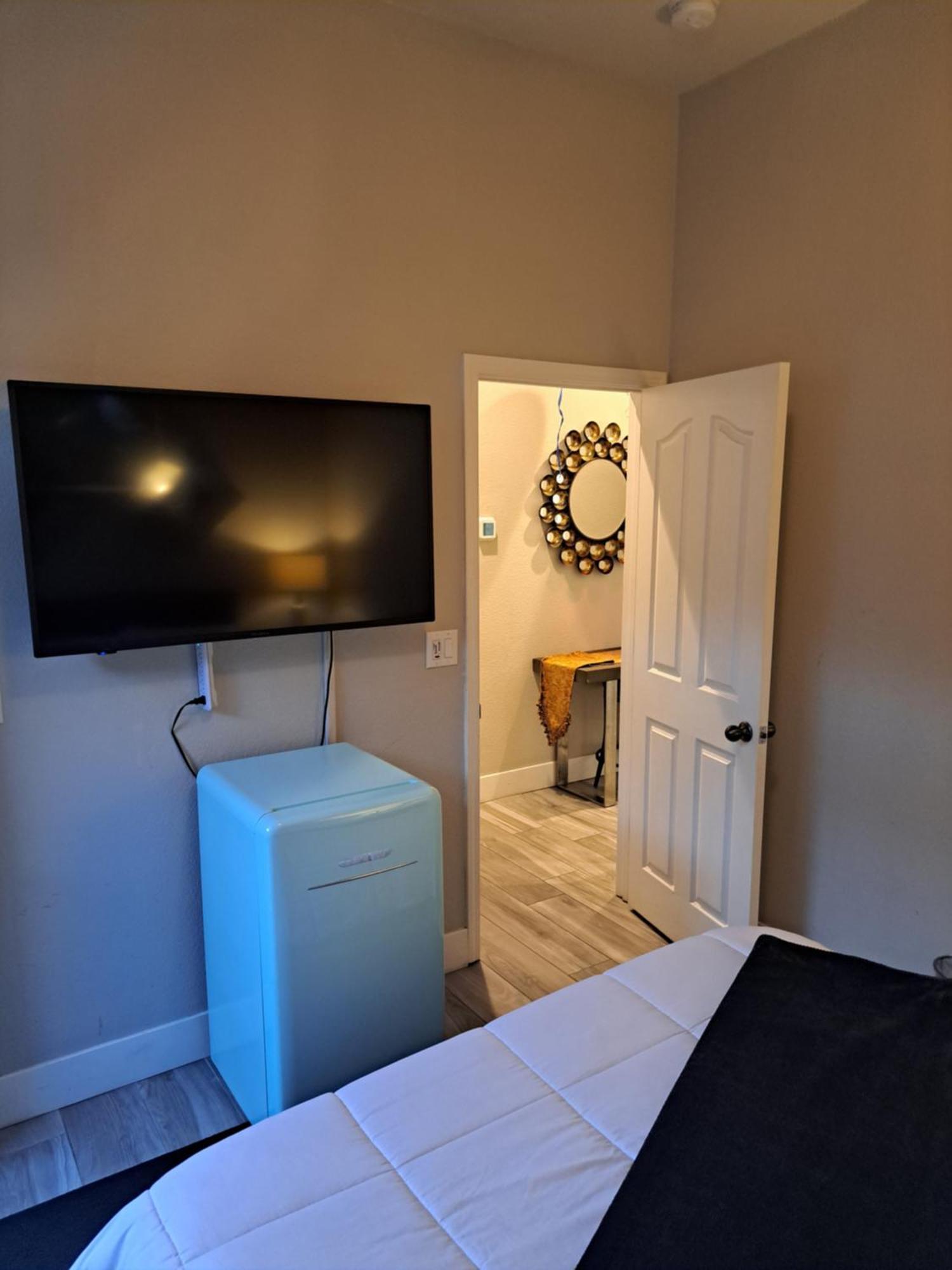 In Law Unit, 2 Bedroom Suite Roseville Extérieur photo